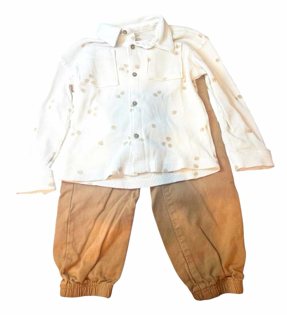 Carter's 4T 2pc Waffle Knit Button Long Sleeve Shirt & Pants Set Beige Tan